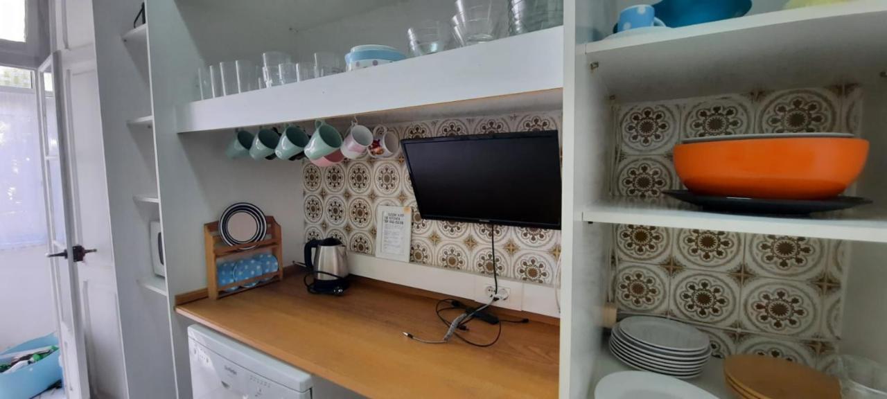 Sunny Terrace Apt, Close To Downtown! 2 Bedroom Flat Lisbon Exterior photo