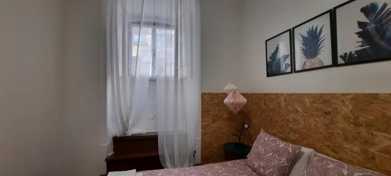 Sunny Terrace Apt, Close To Downtown! 2 Bedroom Flat Lisbon Exterior photo